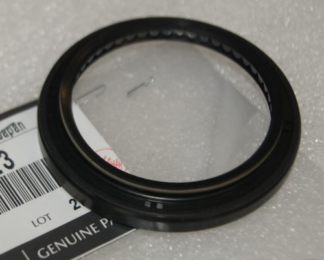 Prachovka hřídele pravé poloosy